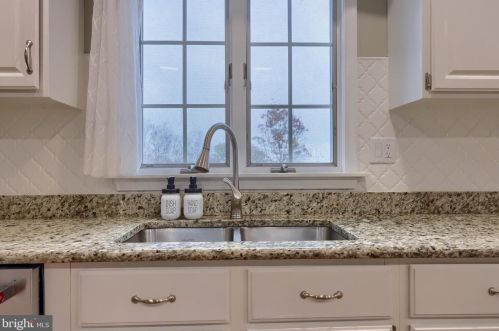 4 Pomo Ct, Siddonsburg PA  17019-9783 exterior