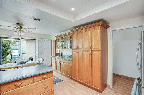 6201 Gerdts Dr, San Jose CA  95135-1418 exterior
