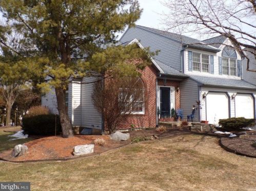 118 Ponderosa Dr, Blandon, PA 19510-9408