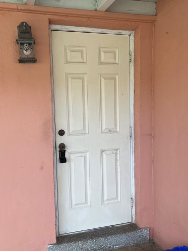 1241 2nd St, West Palm Beach, FL 33404-7205