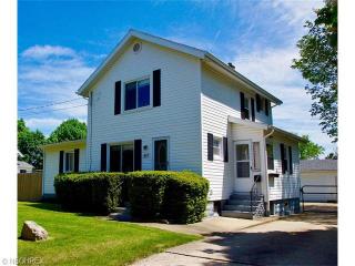 447 Brewer Ave, Akron, OH 44305-3101