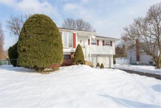 3 Sarah Dr, Hauppauge, NY 11788-2634