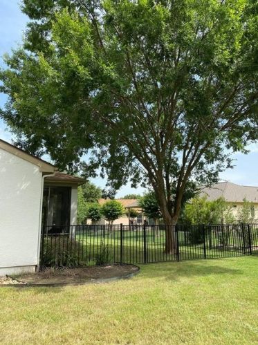 306 Dove Hollow Trl, Georgetown TX  78633-4937 exterior