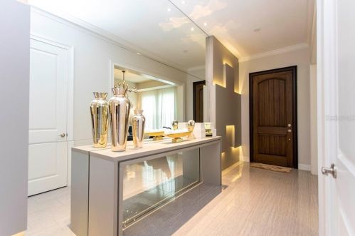 8035 Chilton Dr, Orlando FL 32836 exterior