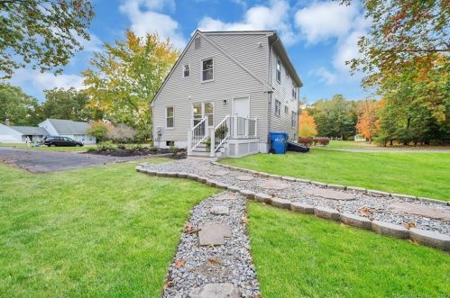 97 Bramblebush Rd, Manchester CT  06040-6300 exterior