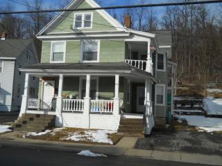 190 Florida Ave, West Glenville, NY 12010-5407