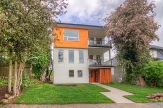 2810 Valley St, Seattle WA  98112-4142 exterior