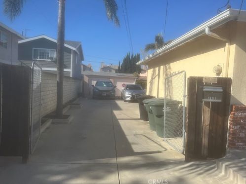 24113 Alliene Ave, Lomita, CA 90717-1012