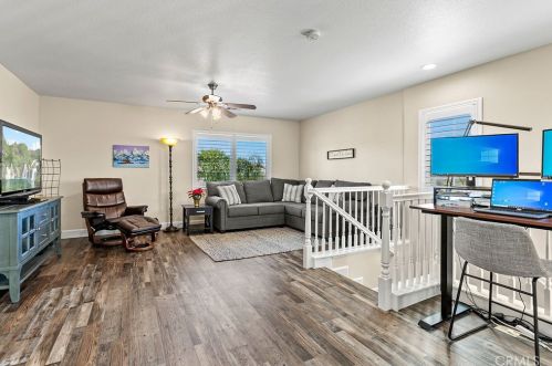 29292 Point Shore Dr, Lake Elsinore CA  92530-7277 exterior