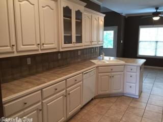 11 Aspen Cv, North Little Rock, AR 72113-5902