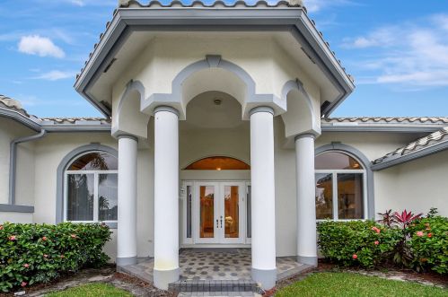 2128 Greenview Cove Dr, West Palm Beach, FL 33414-7750