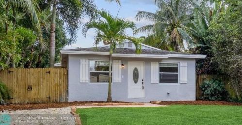 5086 Washington Rd, Delray Beach, FL 33484-8157