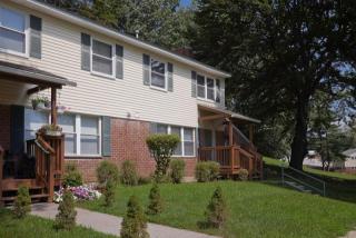 133 Connecticut Ave, Stamford CT  06902-2166 exterior