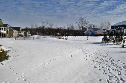 1702 Keela Dr, Pataskala OH  43062-7121 exterior