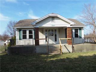 3004 Cross St, Anderson, IN 46011-8754