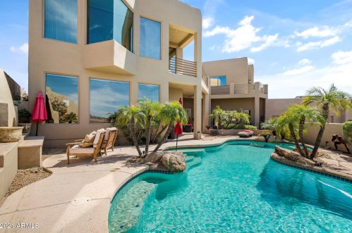 12653 17th Pl, Phoenix AZ  85022-5725 exterior