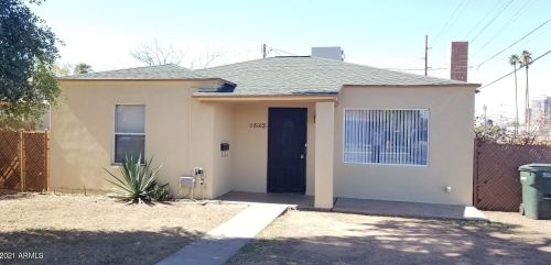 2542 12 St, Phoenix AZ 85086-7360 exterior