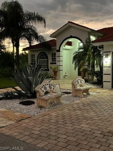 4019 22 Ave, Naples FL  34120-8965 exterior