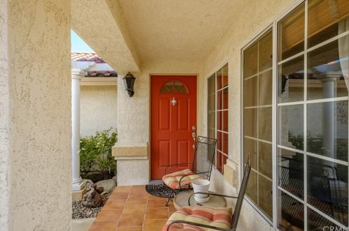 14131 Montecito Dr, Victorville, CA 92395-4720