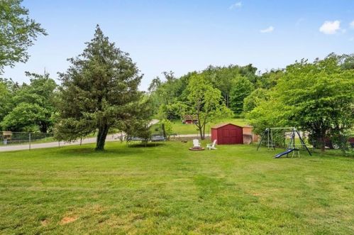 48 Millersdale Rd, Jeannette PA  15644-3144 exterior