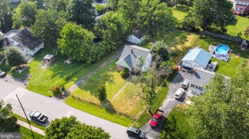 2428 Rockhurst Ave, Boothwyn, PA 19061-2531