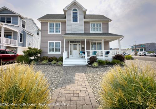1707 Baltimore Ave, Lavallette, NJ 08735-2406