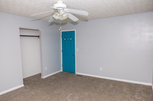 1032 Legacy Ln, Pataskala OH  43062-8078 exterior