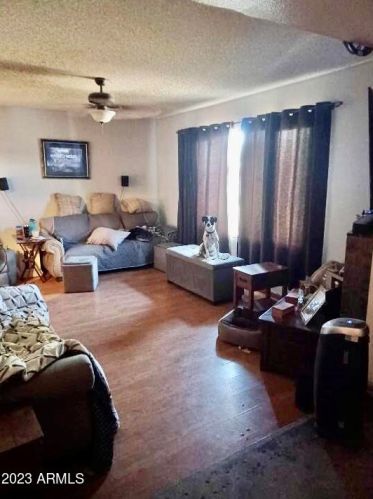 13801 36th Dr, Phoenix, AZ 85053-5507