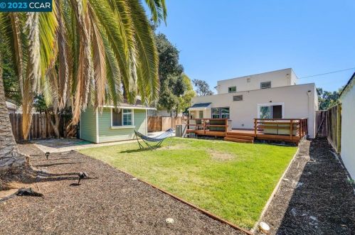 2939 Concord Blvd, Concord CA  94519-2610 exterior