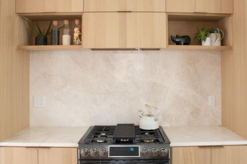 8648 Forest Hills Blvd, Dallas TX  75218-4023 exterior