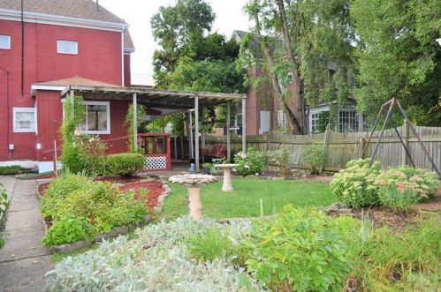 718 3rd Ave, Ford City, PA 16226-1101