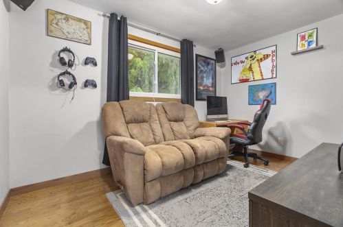 225 Chestnut St, Fond Du Lac WI  54935-3205 exterior
