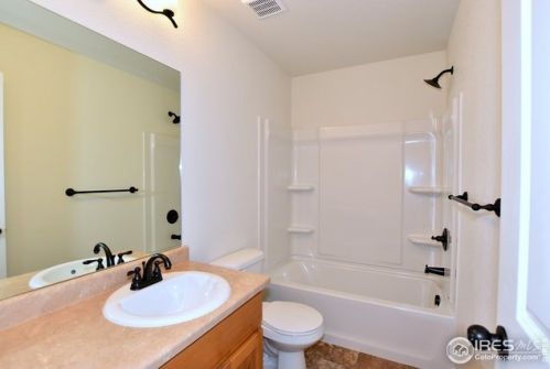 2619 Turquoise St, Loveland CO 80537-2032 exterior