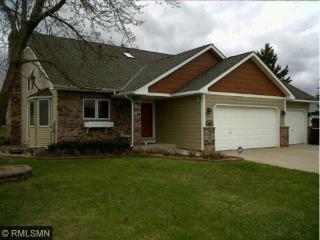 3888 Cheshunt Dr, Saint Paul, MN 55125-2727