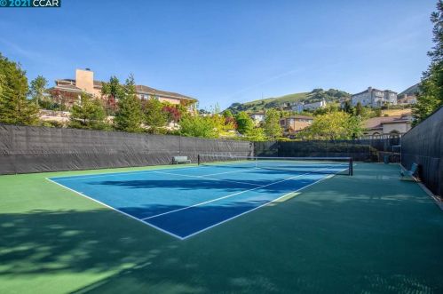 1033 Hawkshead Cir, San Ramon CA 94583-6004 exterior