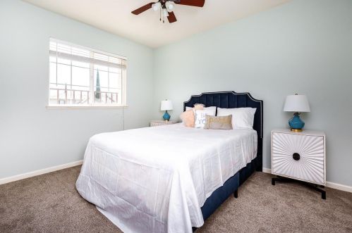 6050 Ventura Way, Folsom CA  95762-5563 exterior