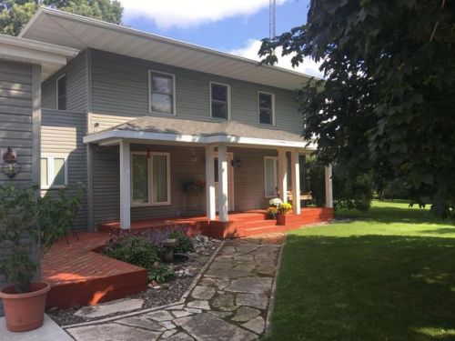 10116 Pine River Rd, Newton, WI 53063-9613