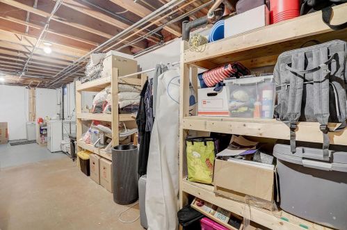 2506 Westbrook Ln, Madison WI  53711-4169 exterior