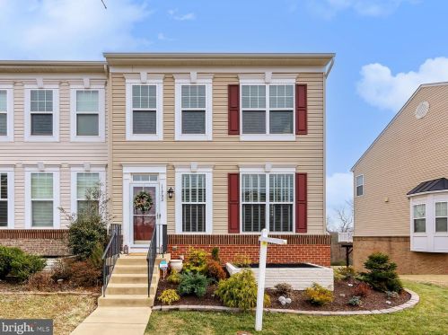 11792 Dawkins Ridge Ln, Bristow, VA 20136-6185