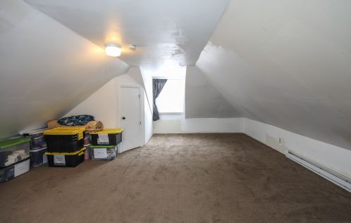 15 Fairview Ave, Nashua NH 03060-4105 exterior