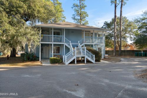 102 Battery Ln, Beaufort, SC 29902-6942