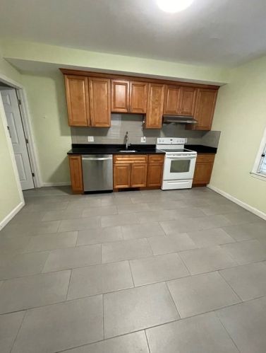 66 Penn St, Quincy MA  02169-7508 exterior