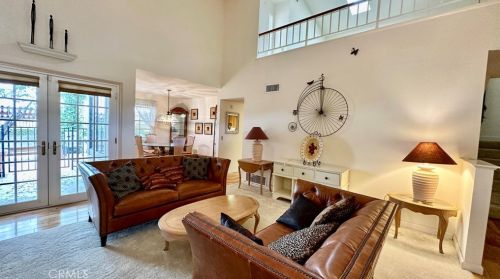 854 Congressional Rd, Simi Valley CA 93065-6613 exterior