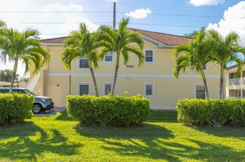838 47th Ter, Cape Coral, FL 33914-7363