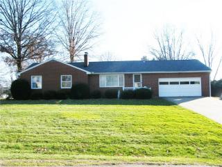 12350 Garnell St, Massillon, OH 44647-9518