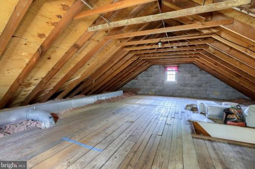 106 Roselle Ave, Lancaster PA  17603-6672 exterior