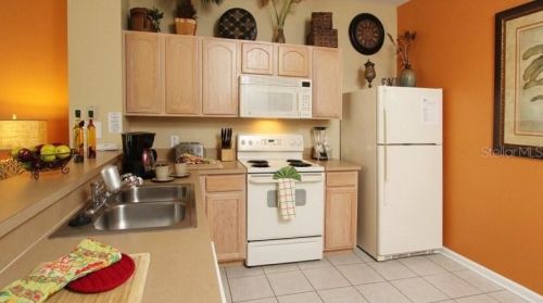 7684 Sir Kaufmann Ct, Kissimmee, FL 34747-2110