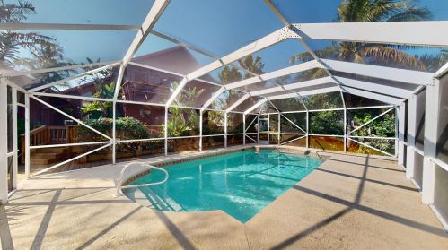 723 River Ct, Palm City, FL 34990-2011