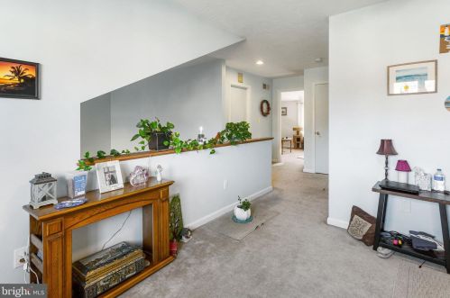 434 Deerfield Dr, Hanover PA  17331-5203 exterior