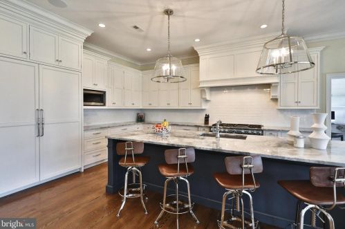 470 Morris Rd, Blue Bell PA 19422-0014 exterior